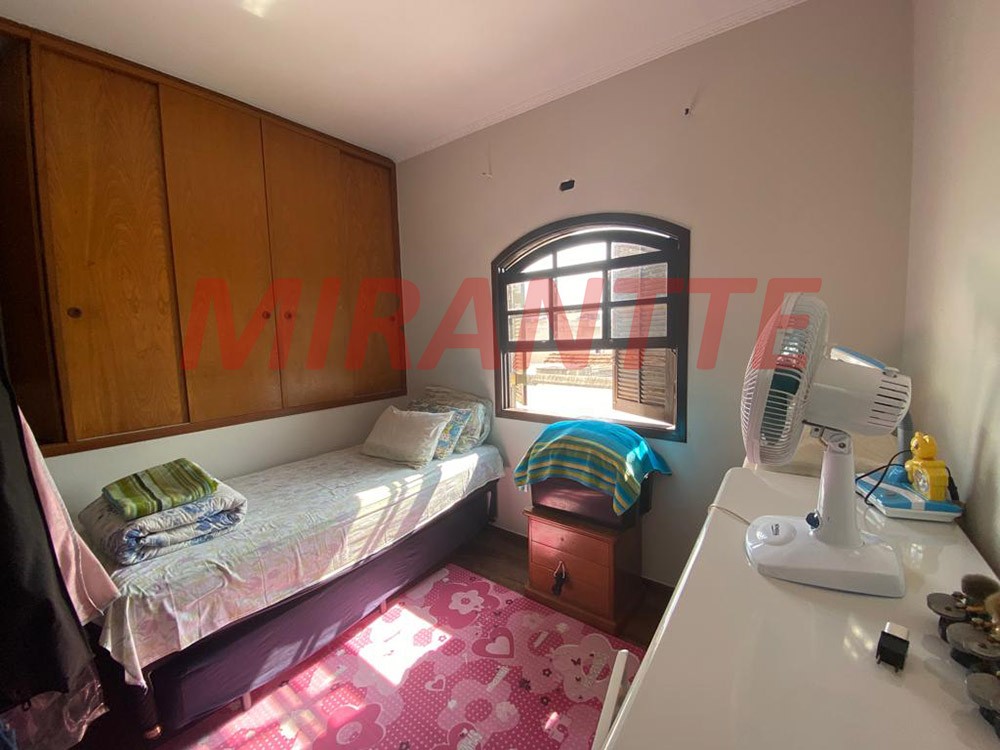Sobrado de 350m² com 3 quartos em Imirim