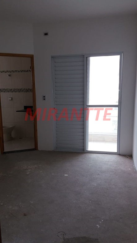 Sobrado de 230m² com 3 quartos em Vila Santa Teresinha