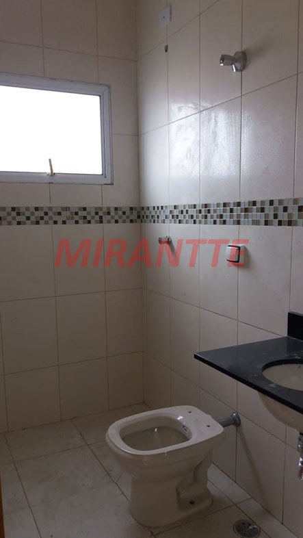 Sobrado de 230m² com 3 quartos em Vila Santa Teresinha