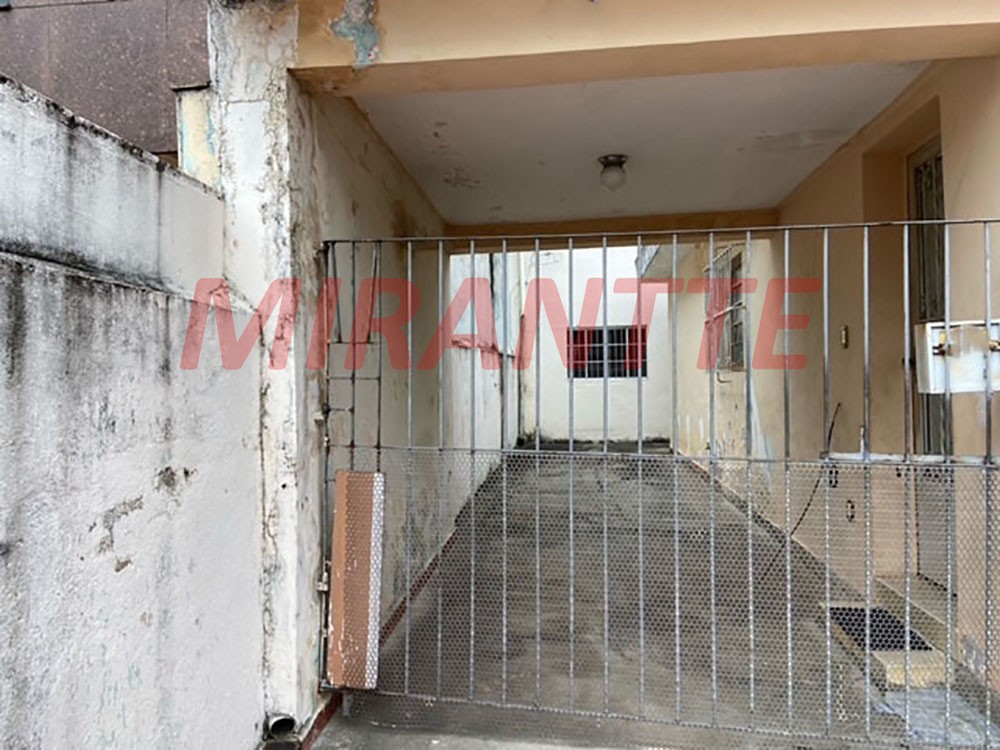 Terreno de 500m² com 4 quartos em Vila Galvão