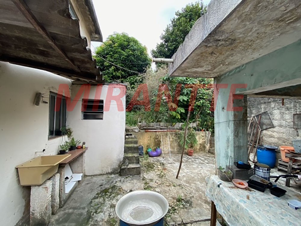 Terreno de 500m² com 4 quartos em Vila Galvão