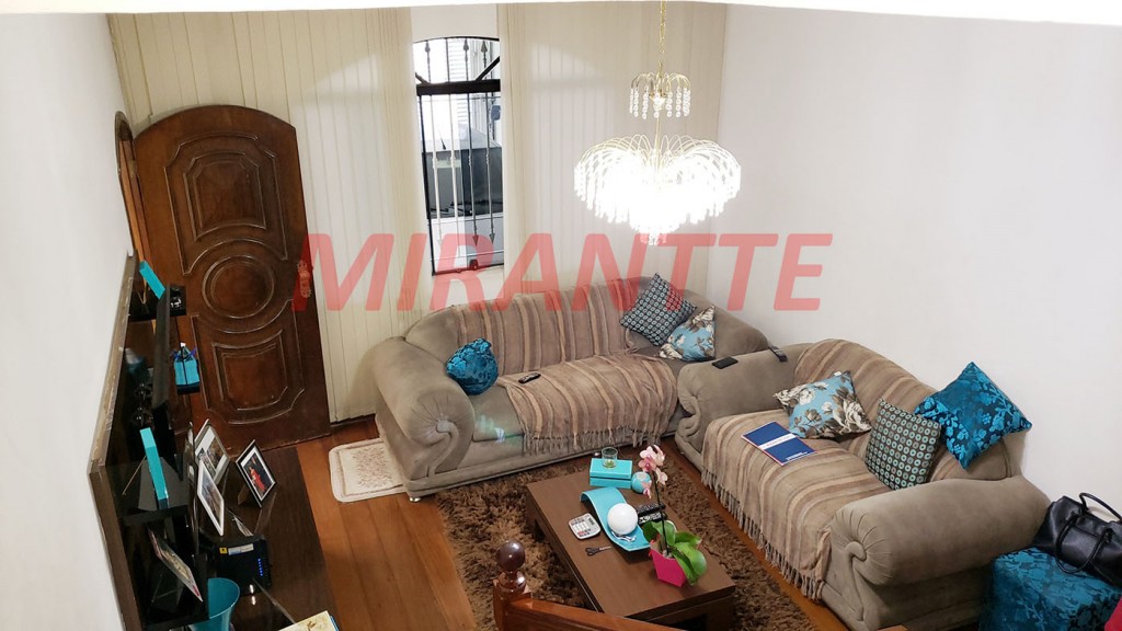 Sobrado de 148m² com 3 quartos em Jardim Guançã