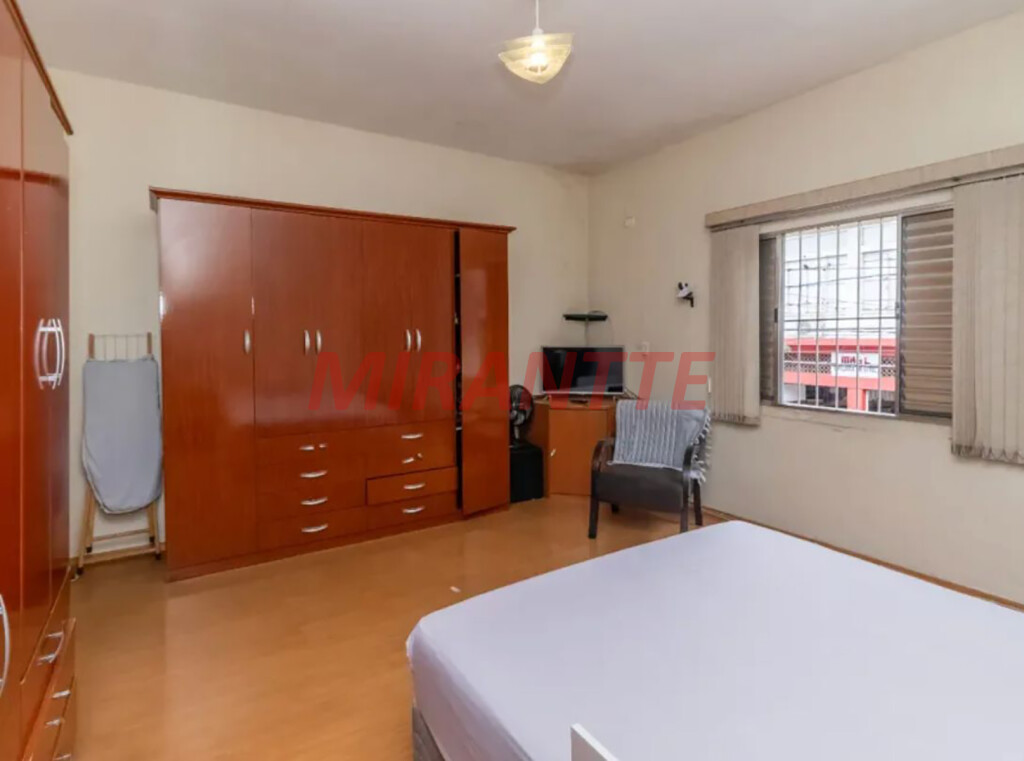 Sobrado de 110m² com 2 quartos em Santana