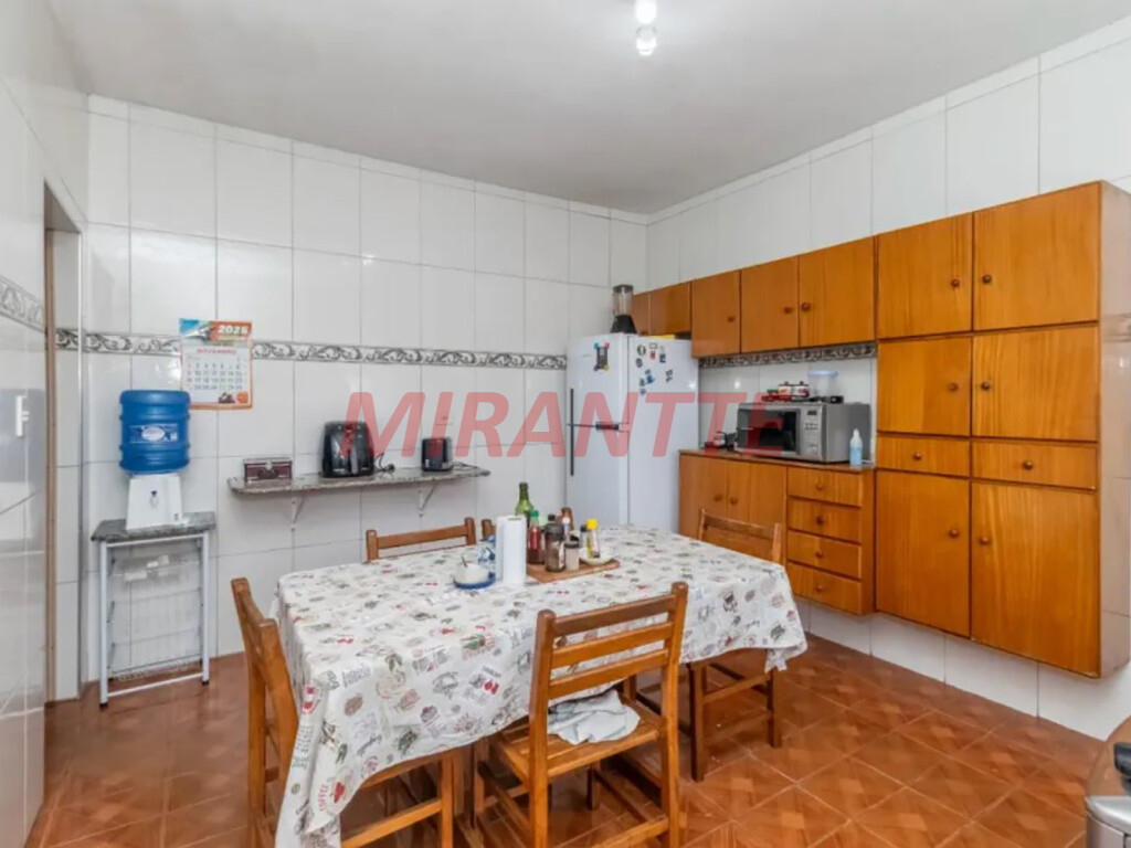 Sobrado de 110m² com 2 quartos em Santana