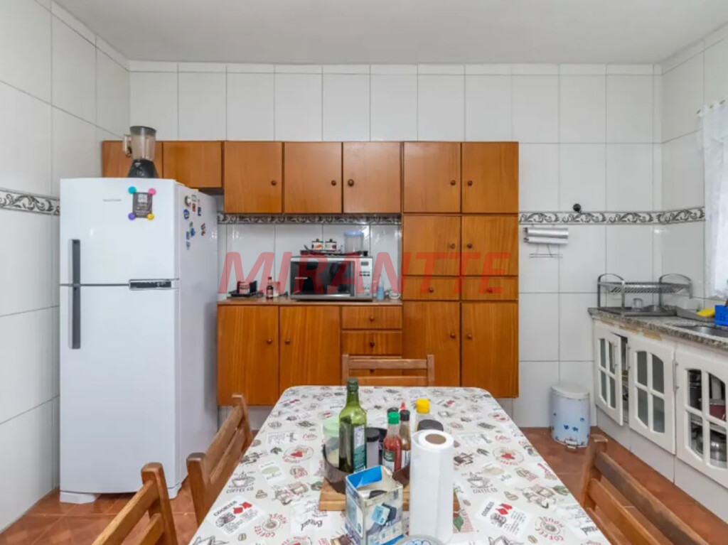 Sobrado de 110m² com 2 quartos em Santana