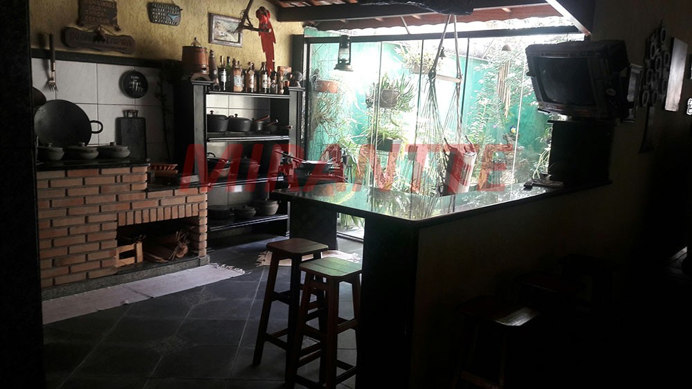 Casa terrea de 380m² com 3 quartos em Parque Flamengo