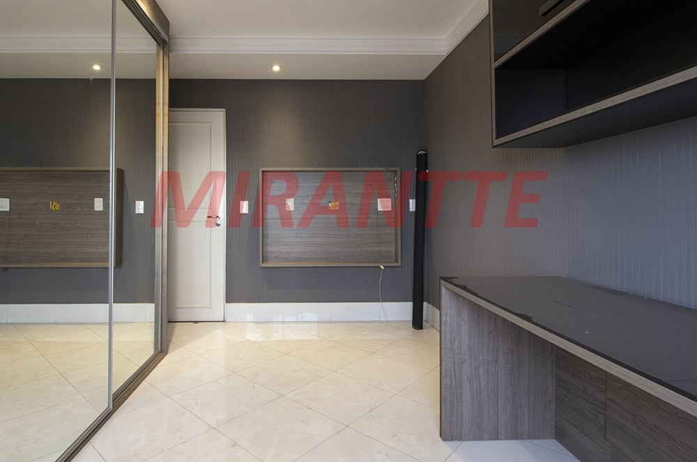 Apartamento de 204m² com 4 quartos em NÃO INFORMADO