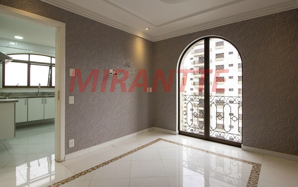 Apartamento de 204m² com 4 quartos em NÃO INFORMADO