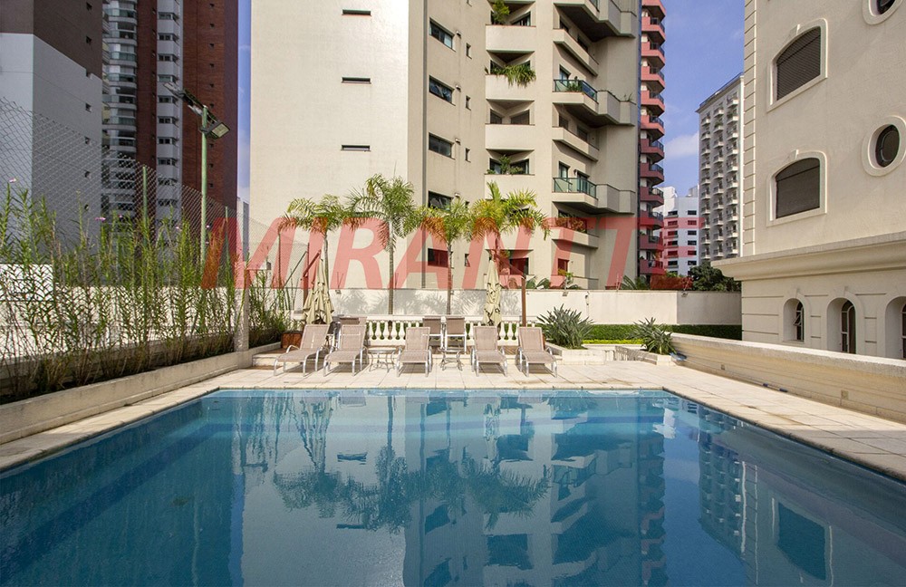 Apartamento de 204m² com 4 quartos em NÃO INFORMADO