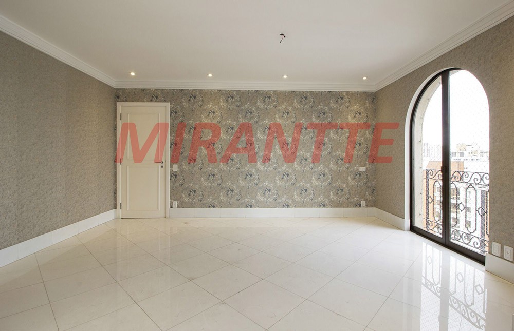 Apartamento de 204m² com 4 quartos em NÃO INFORMADO