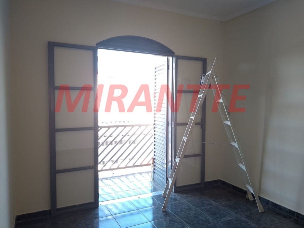 Sobrado de 170m² com 3 quartos em Parque Liberdade