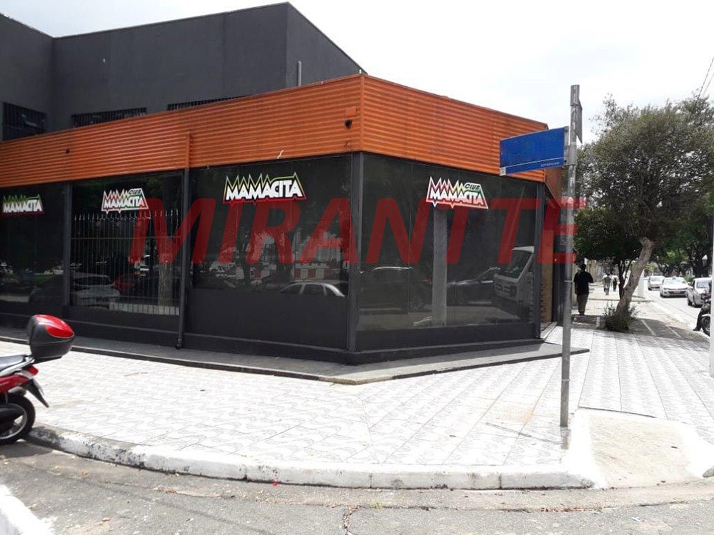 Comercial de 250m² em Santana