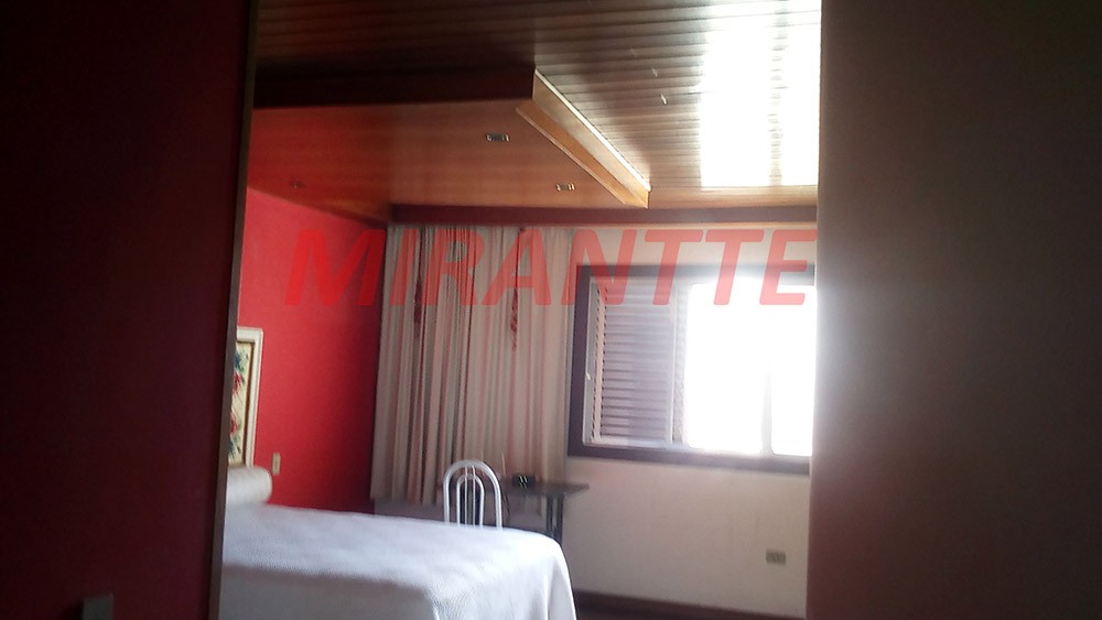 Sobrado de 700m² com 6 quartos em Lauzane Paulista