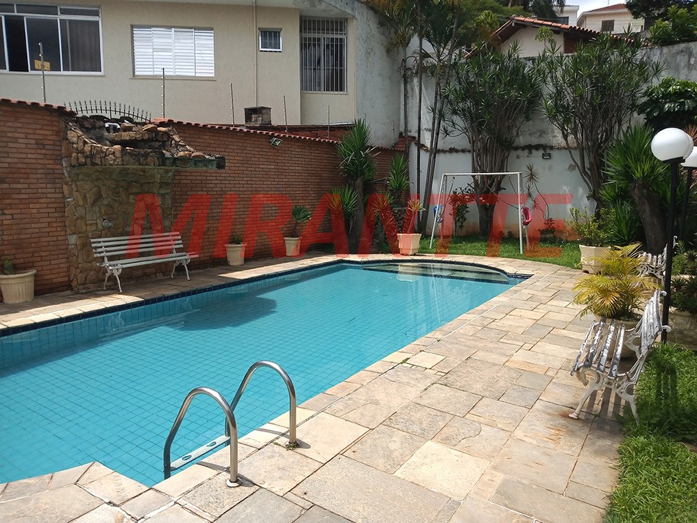 Sobrado de 280m² com 4 quartos em Tucuruvi