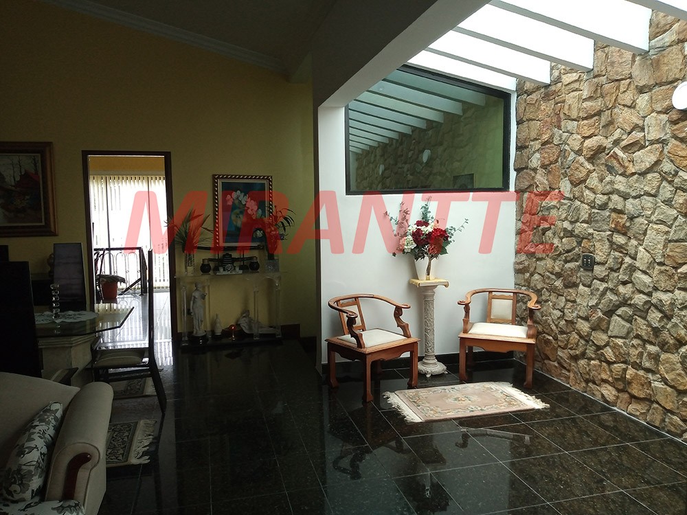 Sobrado de 280m² com 4 quartos em Tucuruvi