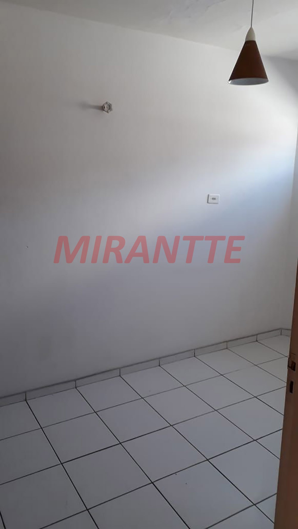 Sobrado de 100m² com 3 quartos em Vila Mazzei