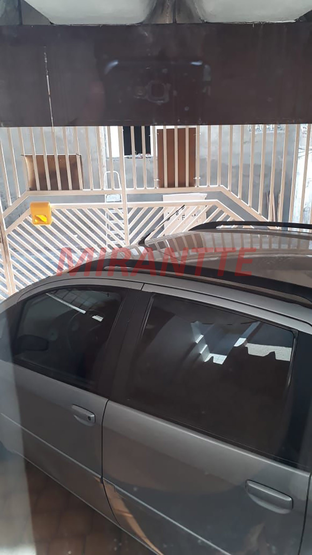 Sobrado de 100m² com 3 quartos em Vila Mazzei
