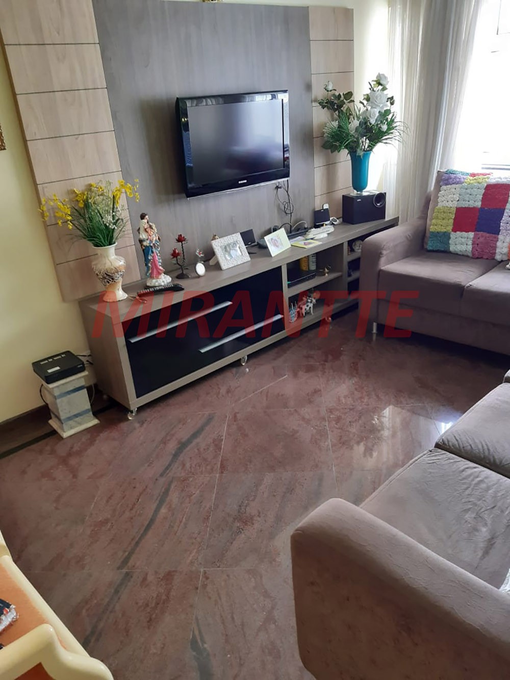 Apartamento de 84m² com 2 quartos em Santana