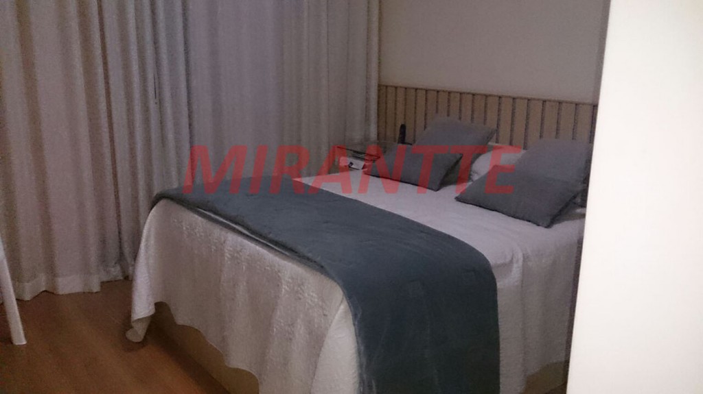 Sobrado de 196m² com 3 quartos em Parque Continental