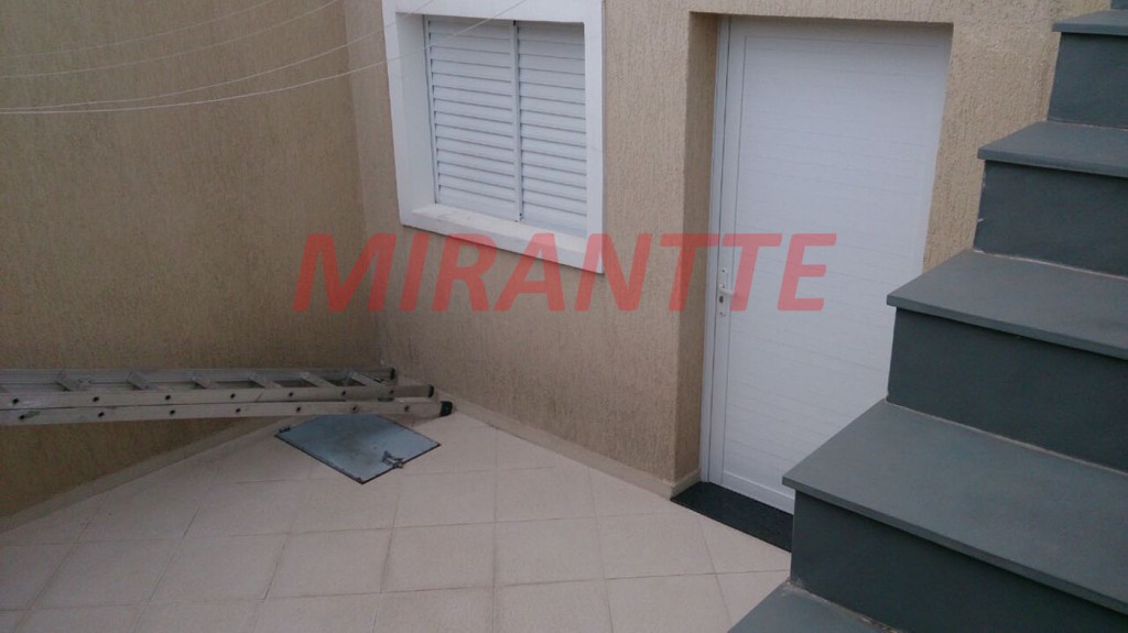 Sobrado de 196m² com 3 quartos em Parque Continental