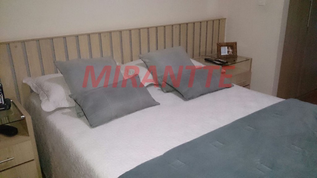 Sobrado de 196m² com 3 quartos em Parque Continental