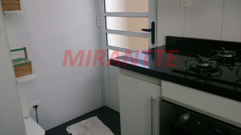Sobrado de 196m² com 3 quartos em Parque Continental