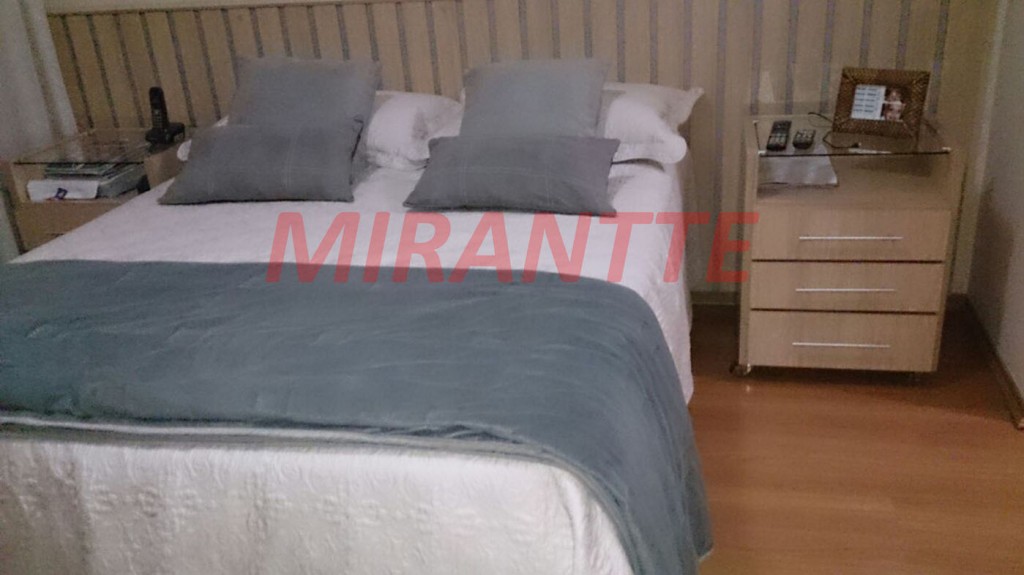 Sobrado de 196m² com 3 quartos em Parque Continental