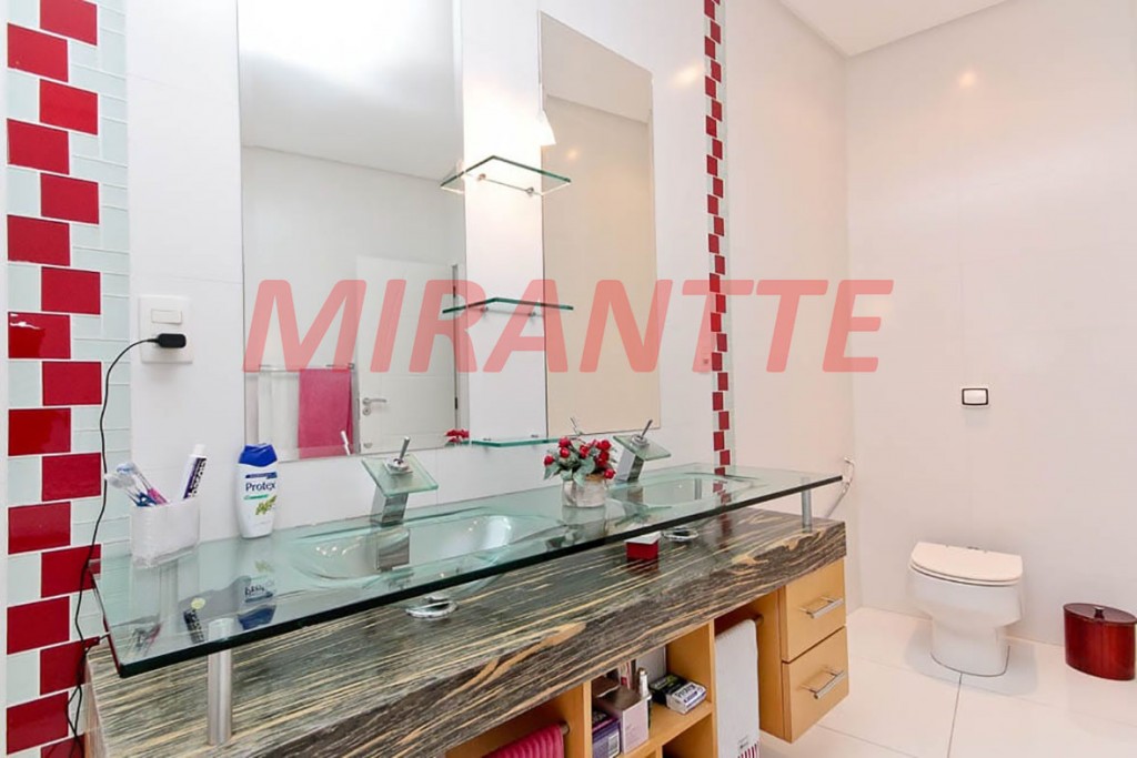 Sobrado de 356m² com 4 quartos em Jardim Leonor Mendes De Barros