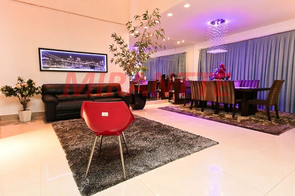 Sobrado de 356m² com 4 quartos em Jardim Leonor Mendes De Barros