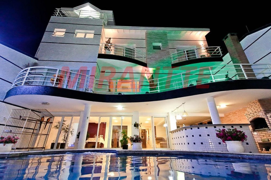 Sobrado de 356m² com 4 quartos em Jardim Leonor Mendes De Barros
