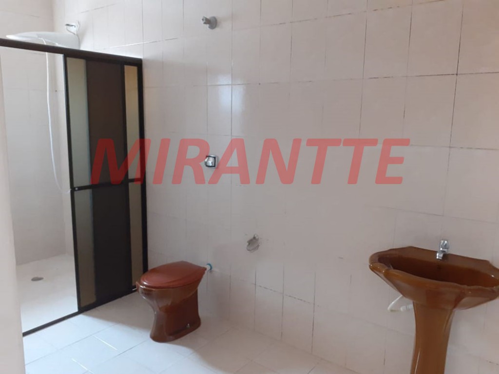 Sobrado de 150m² com 4 quartos em Vila Mazzei