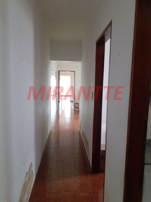 Sobrado de 150m² com 4 quartos em Vila Mazzei