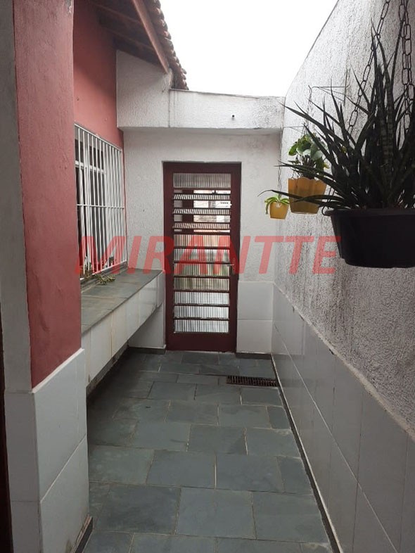 Sobrado de 150m² com 4 quartos em Vila Mazzei