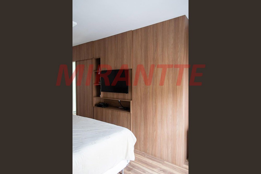 Sobrado de 450m² com 3 quartos em Santana
