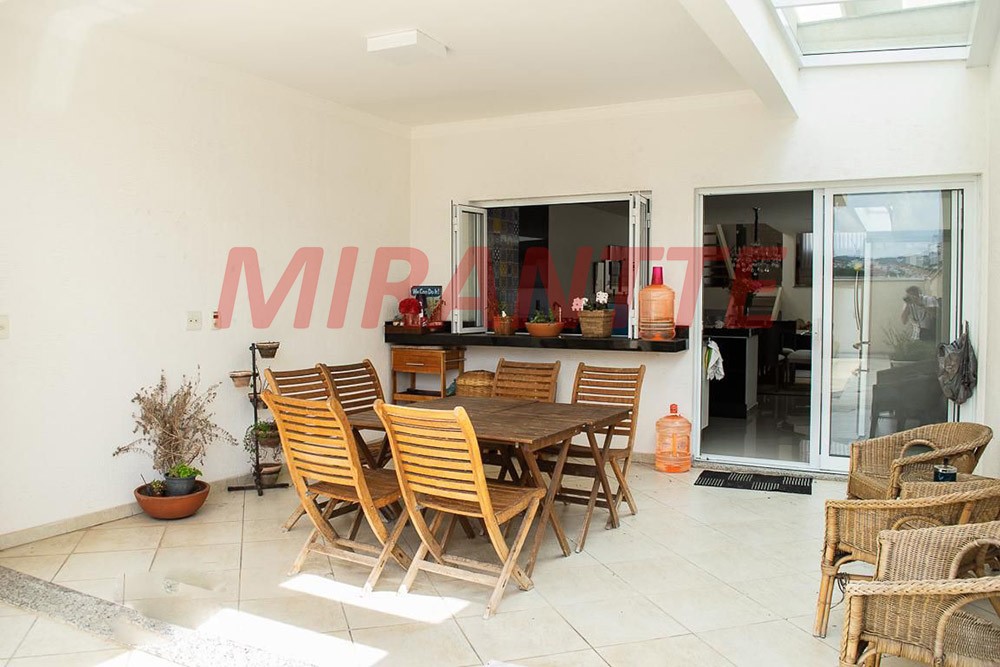 Sobrado de 450m² com 3 quartos em Santana