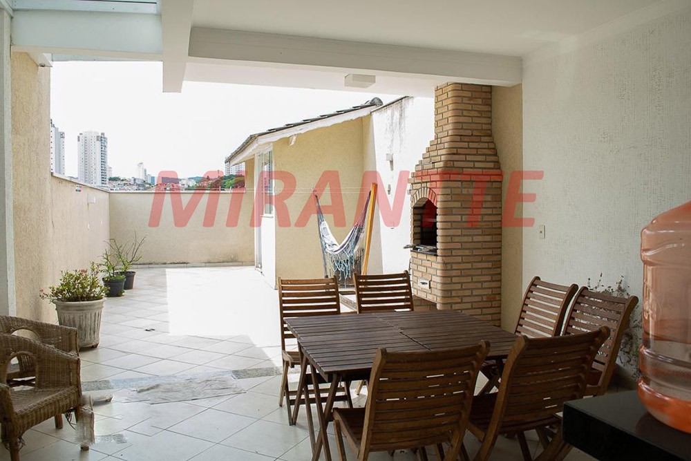 Sobrado de 450m² com 3 quartos em Santana