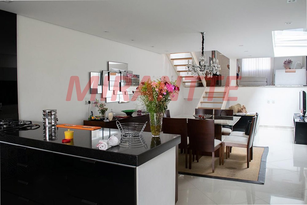 Sobrado de 450m² com 3 quartos em Santana