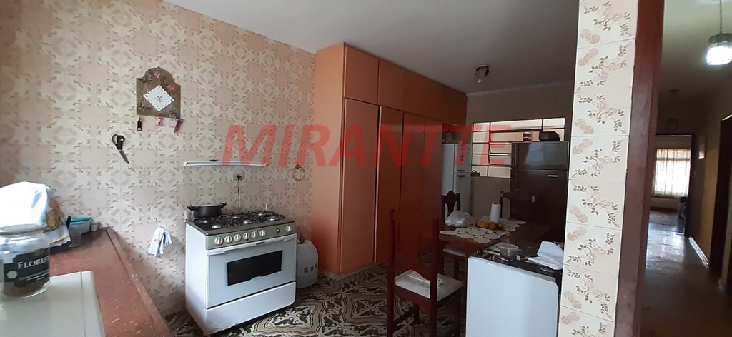 Sobrado de 184m² com 3 quartos em Bortolândia