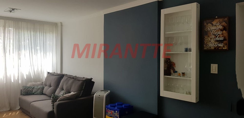 Apartamento de 70m² com 2 quartos em Água Fria