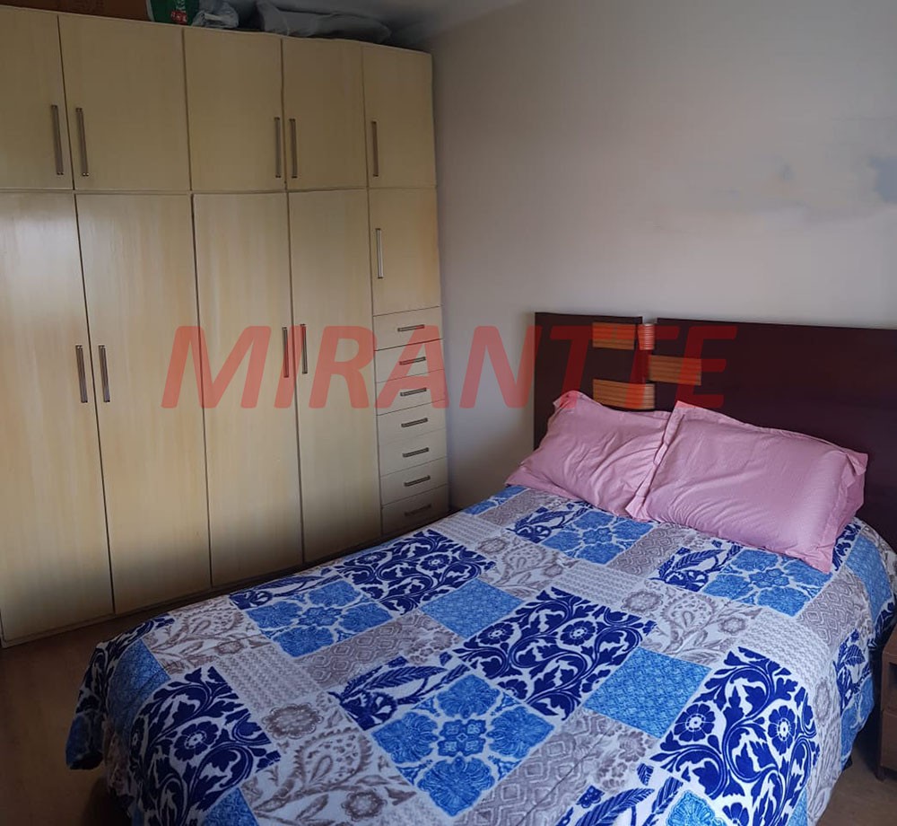 Apartamento de 70m² com 2 quartos em Água Fria