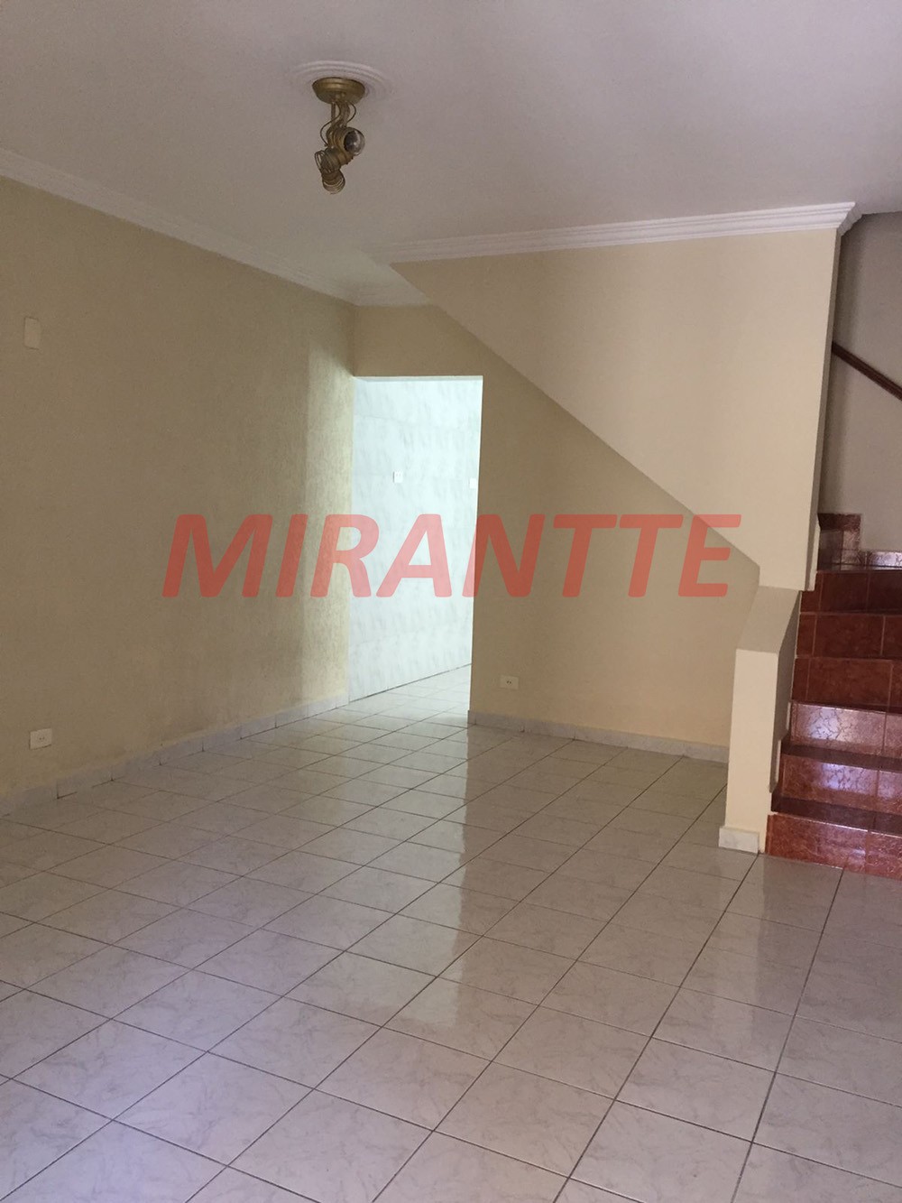 Sobrado de 64m² com 3 quartos em Vila Mazzei