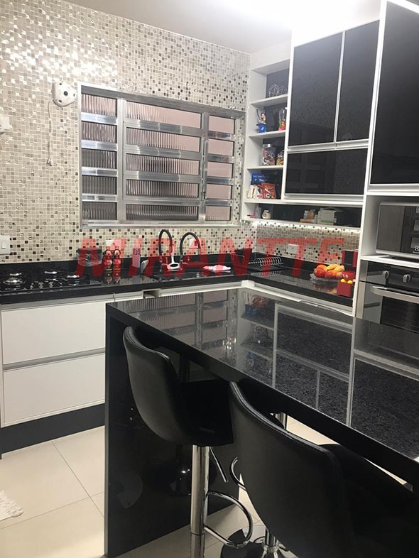 Sobrado de 83m² com 2 quartos em Tremembe