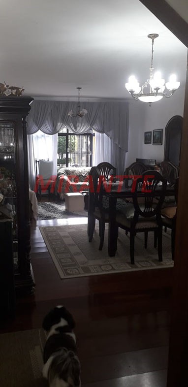 Sobrado de 320m² com 3 quartos em Vila Constança