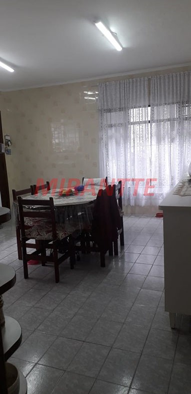 Sobrado de 320m² com 3 quartos em Vila Constança