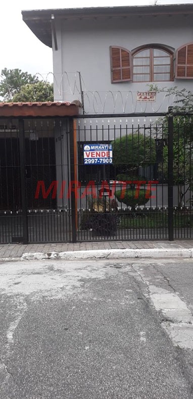 Sobrado de 320m² com 3 quartos em Vila Constança