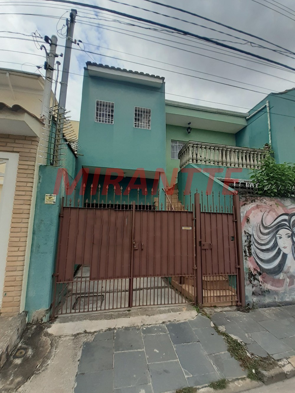 Sobrado de 100m² com 3 quartos em Santa Terezinha