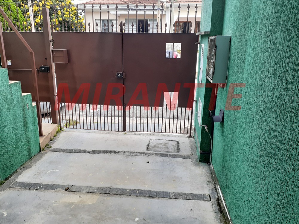 Sobrado de 100m² com 3 quartos em Santa Terezinha