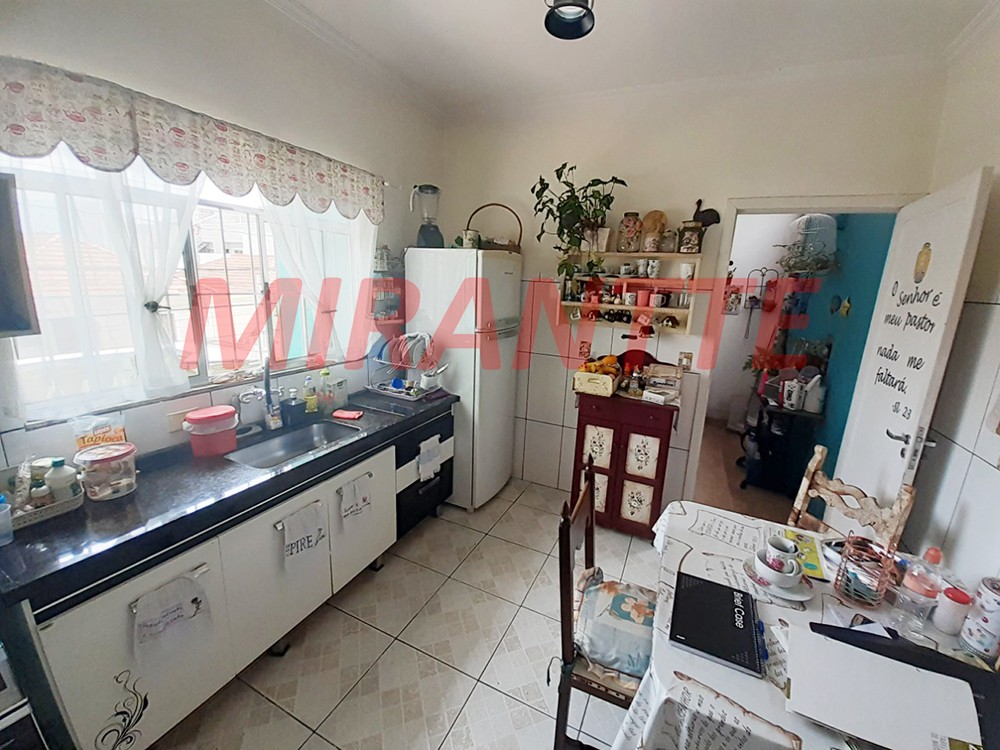 Sobrado de 100m² com 3 quartos em Santa Terezinha