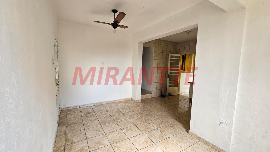 Casa terrea com 3 quartos em Imirim