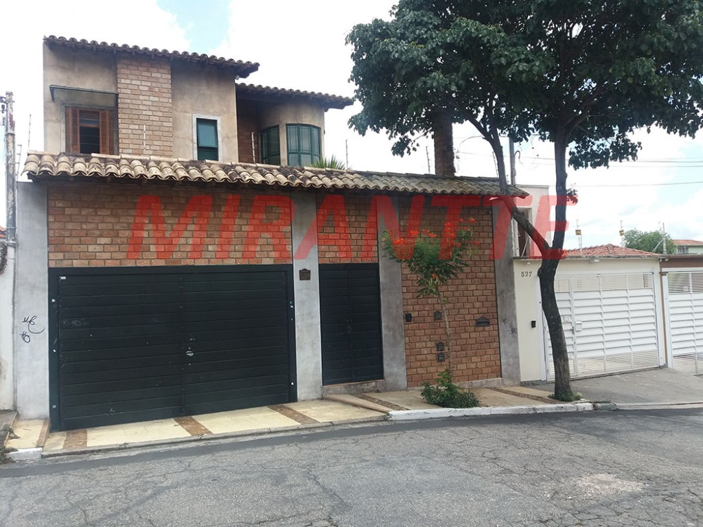 Sobrado de 429m² com 4 quartos em Vila Paiva
